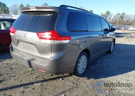 2011 Toyota Sienna Xle/Limited from USA, damaged, VIN 5TDDK3DC4BS029860
